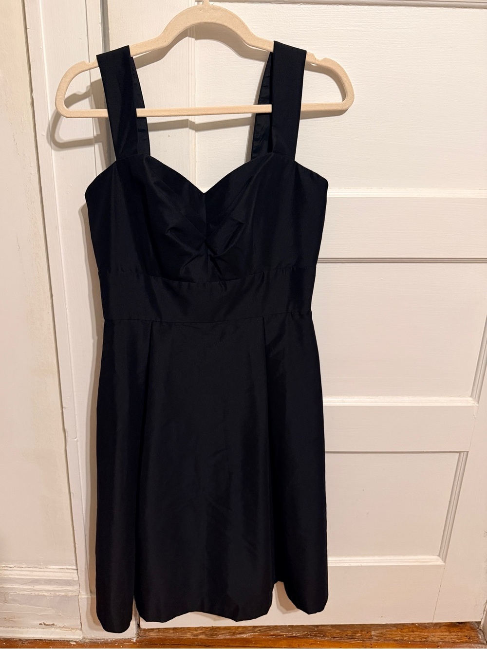 White House Black Market Black Cocktail Dress With Sweetheart Neckline